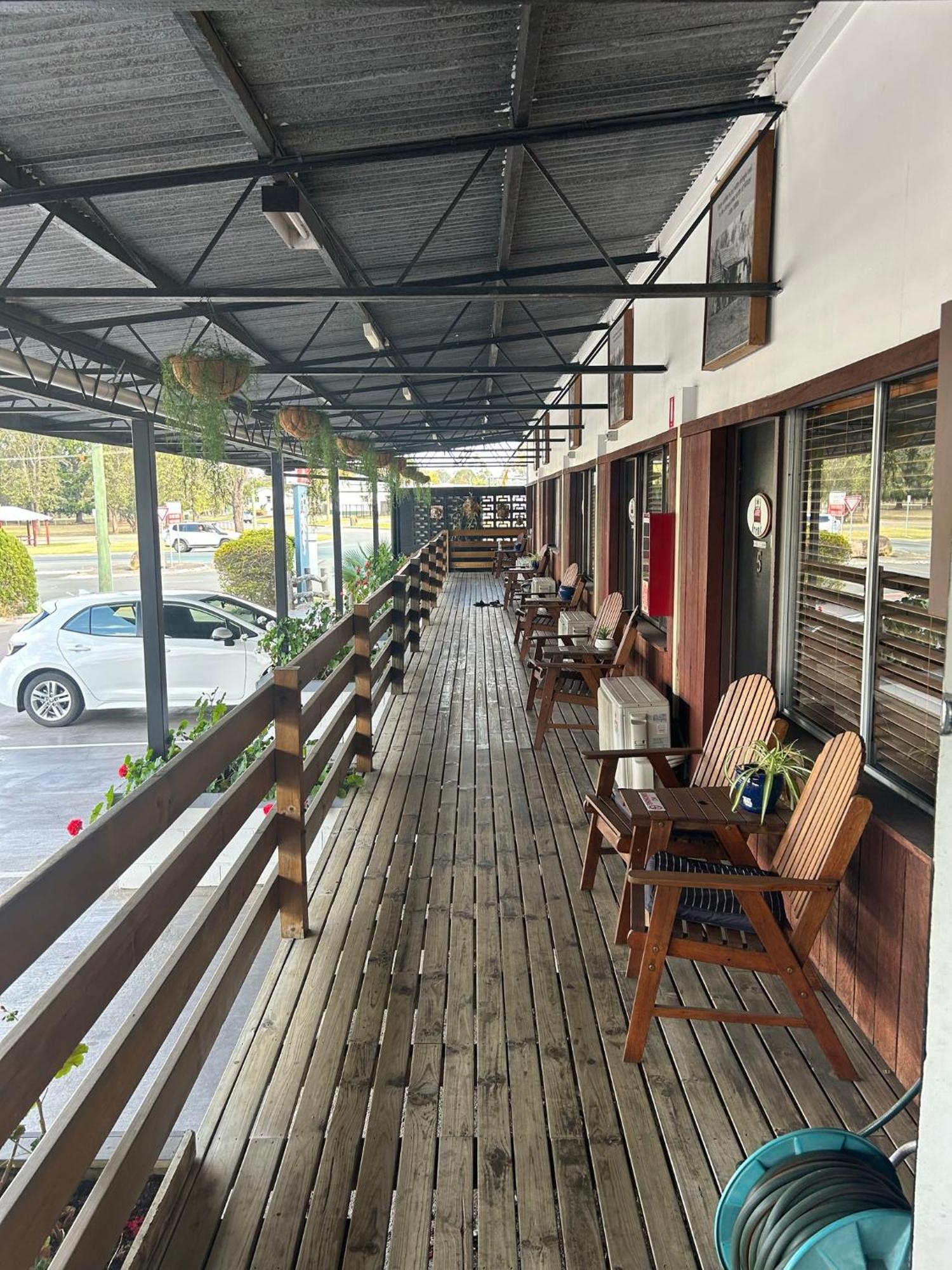 Kilcoy Motel Bagian luar foto